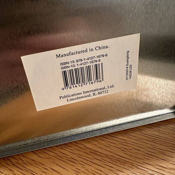 CUPCAKES Boxed Keepsake Tin Recipe Box With Recipe Cards - Picture 4 of 6